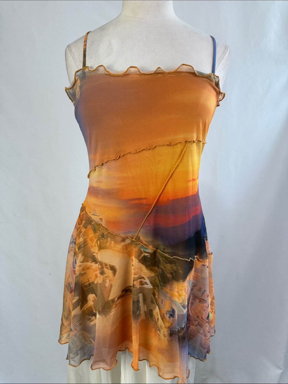 URBAN OUTFITTERS NWT ORANGE PRINT MINI DRESS